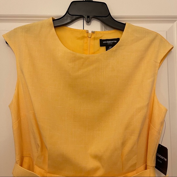 Liz Claiborne Short Sleeve Yellow Sheath Dress - Picture 4 of 12